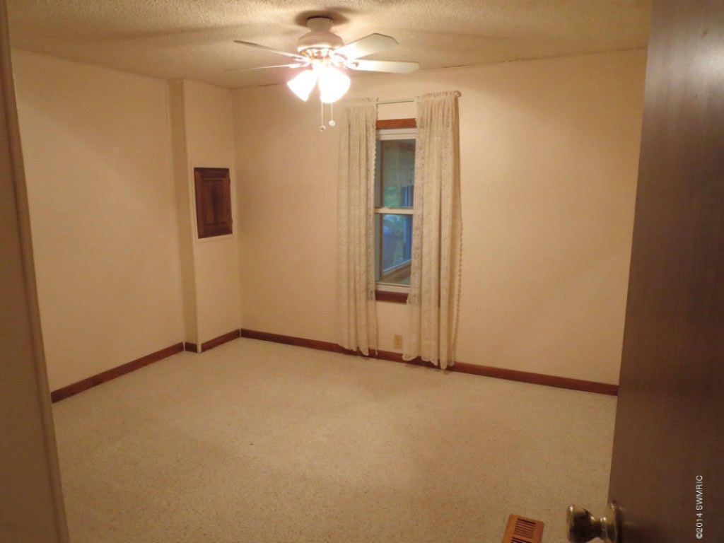 7714 West Fish Road Shelby, MI 49455 - Photo 11 of 29 bed2