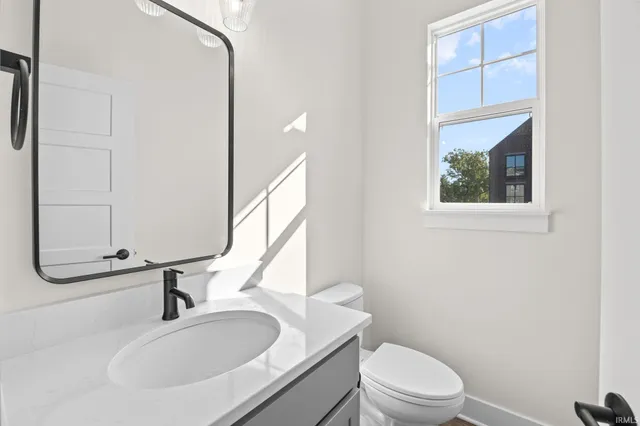 $535,000 | 105 Parkerwood Lane, West Lafayette, IN 47906