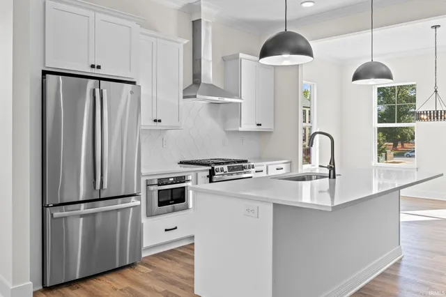 $535,000 | 105 Parkerwood Lane, West Lafayette, IN 47906