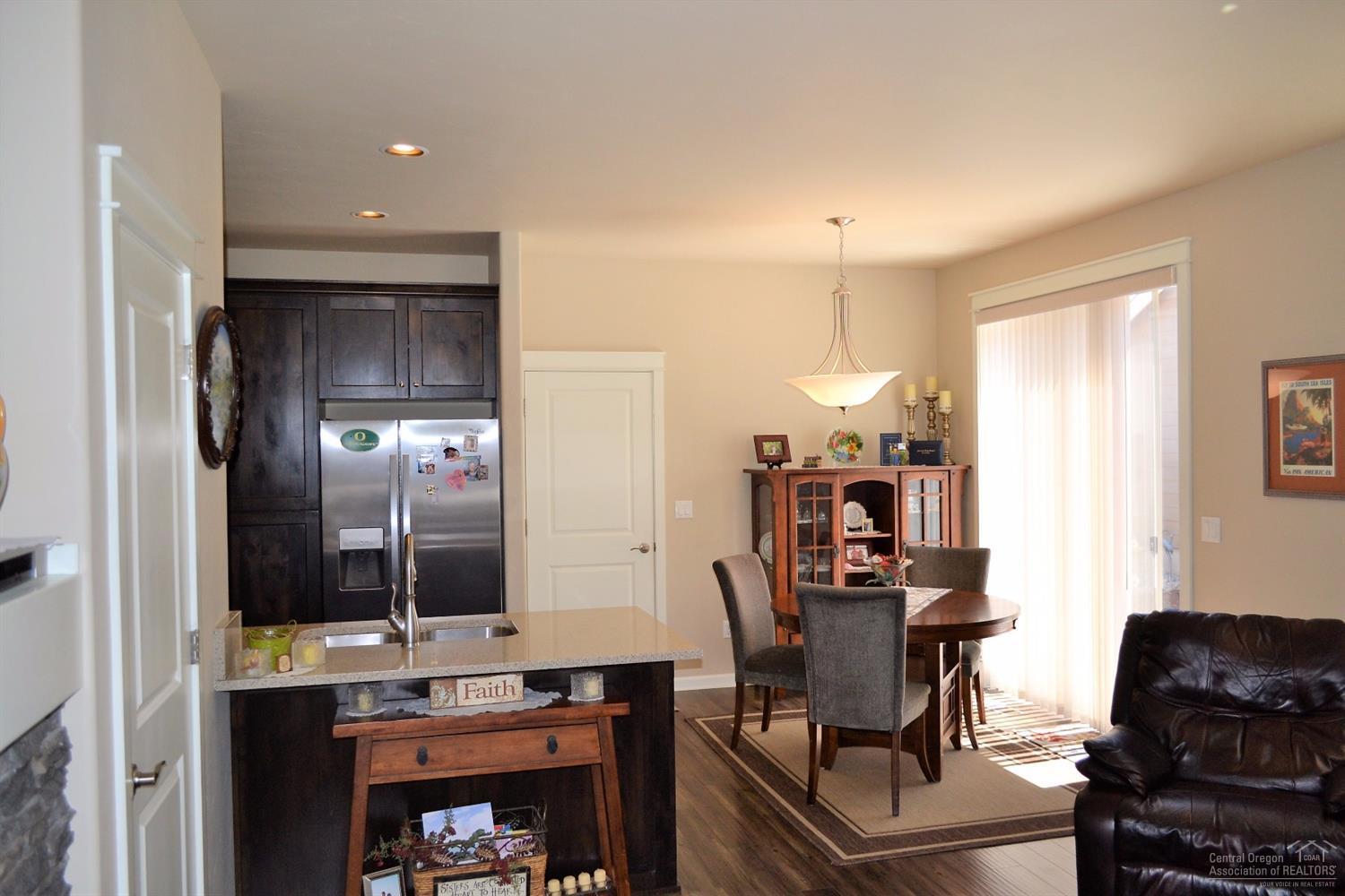 3474 Southwest 28th Street Redmond, OR 97756 - Photo 7 of 25 Gallery Image 7