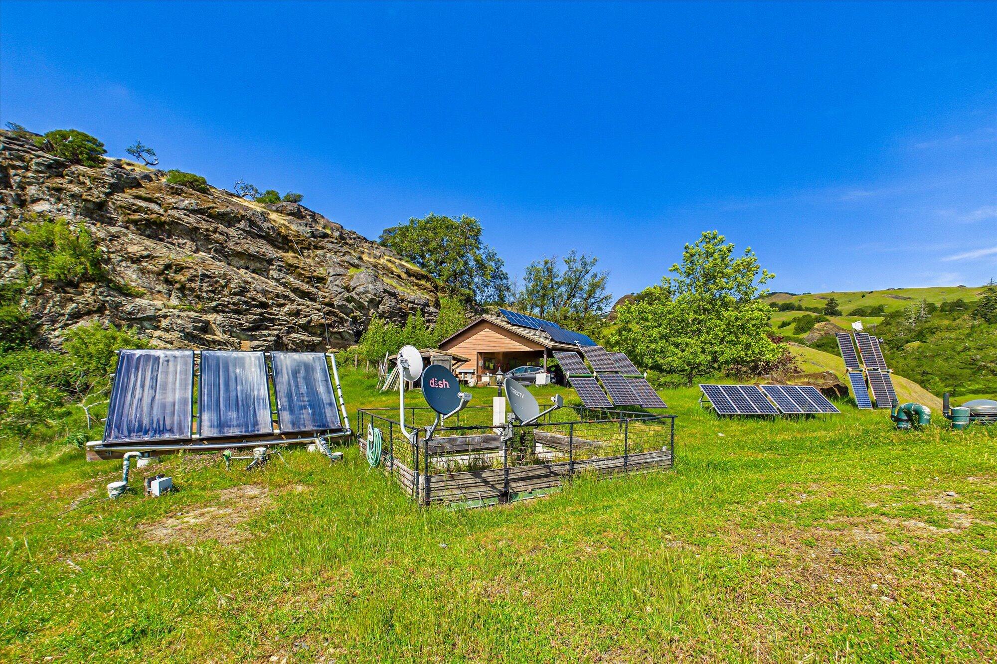 2980 Flat Rock Road Garberville, CA 95542 - Photo 17 of 62