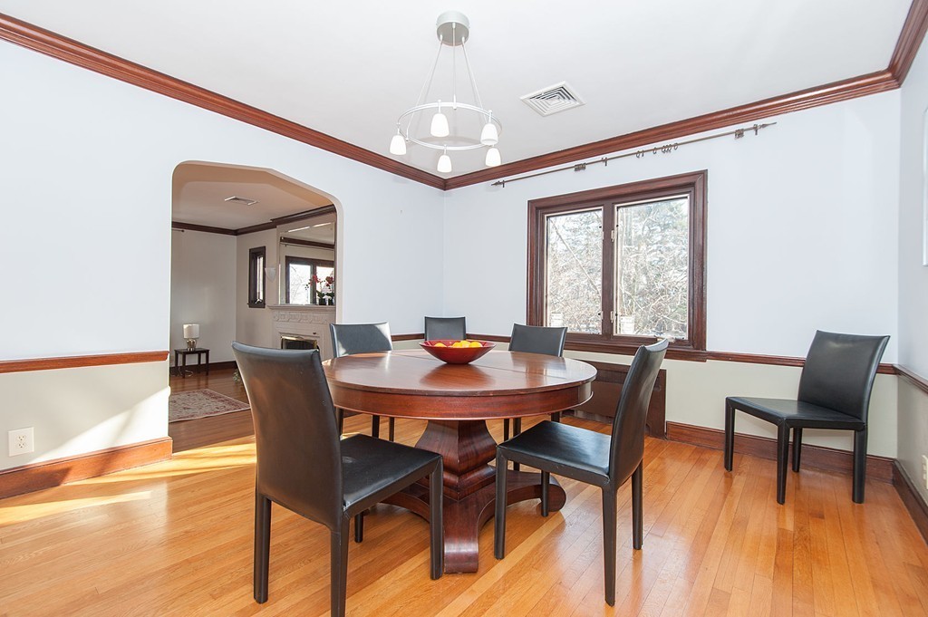 61 Gardner Road, Unit 61 Brookline, MA 02445 - Photo 5 of 9 Gallery Image 5
