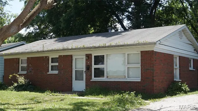 $50,000 | 17 Hanover Lane, Cahokia, IL 62206