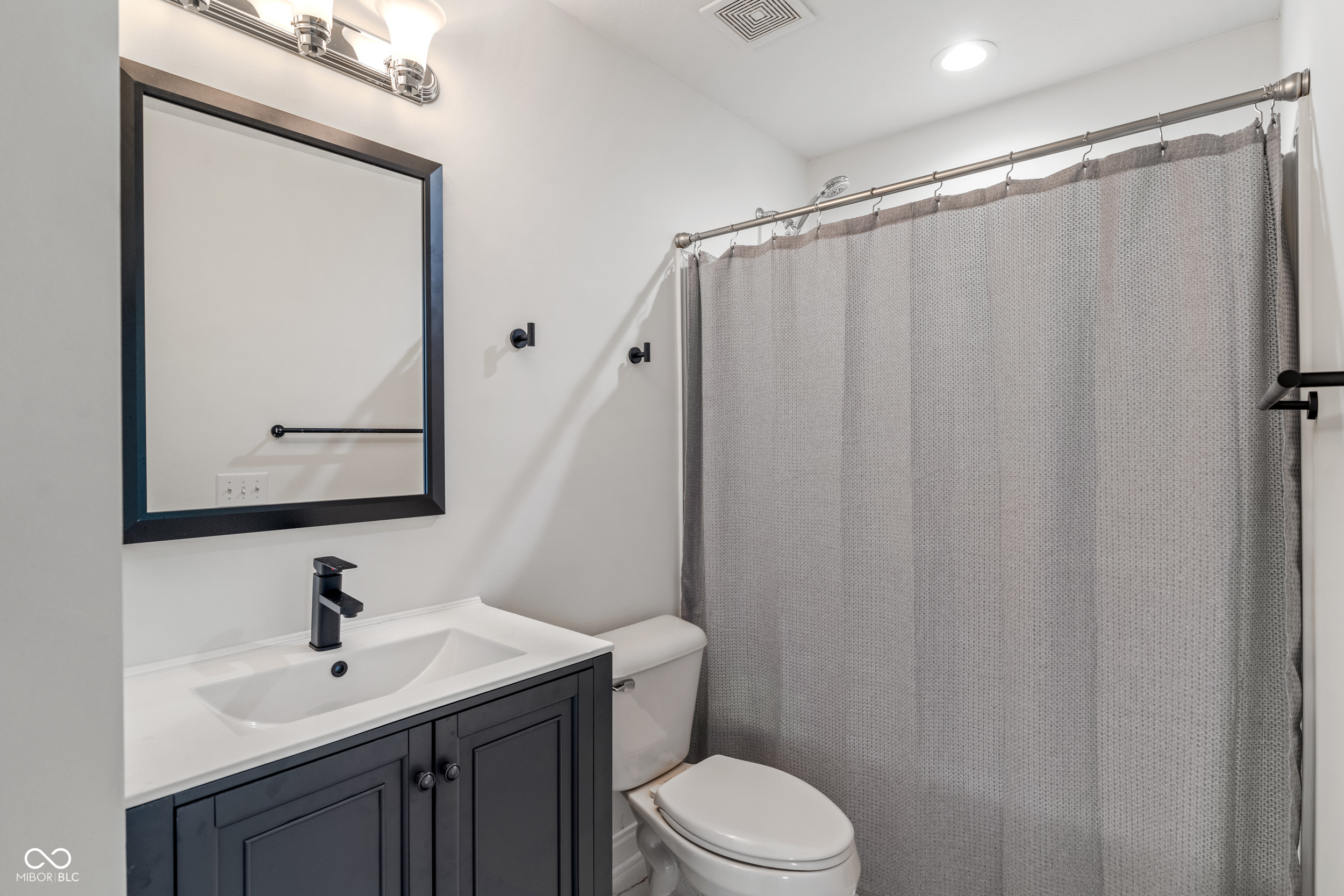 12735 Edgemont Way Carmel, IN 46032 - Photo 39 of 50