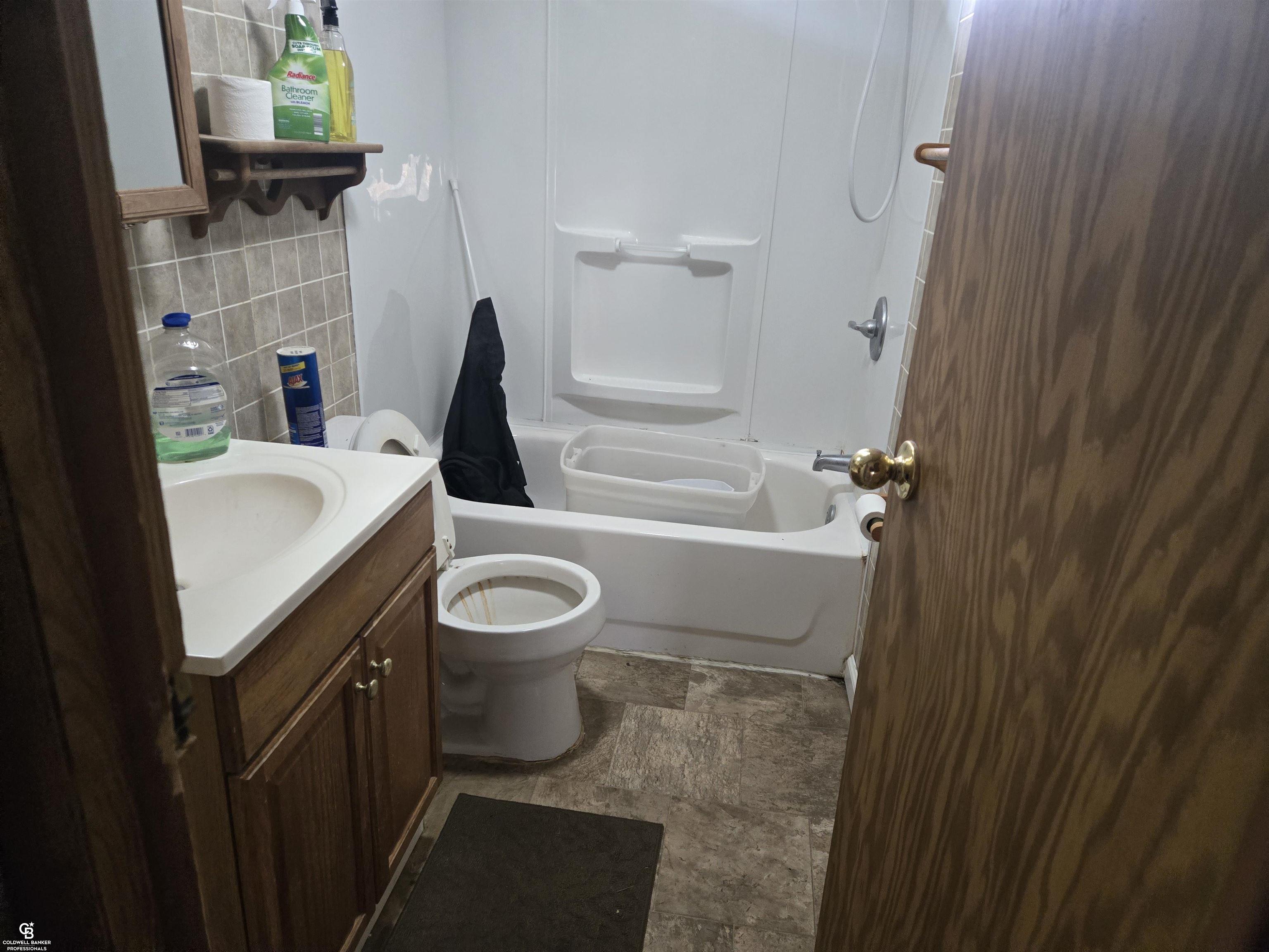 7723 Yale Road Avoca, MI 48006 - Photo 14 of 26