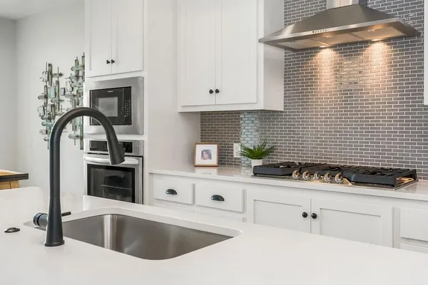 $468,500 | 4943 146th Street, Basehor, KS 66007