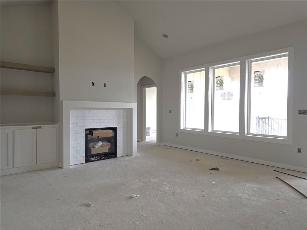 4943 146th Street Basehor, KS 66007 - Photo 6 of 69