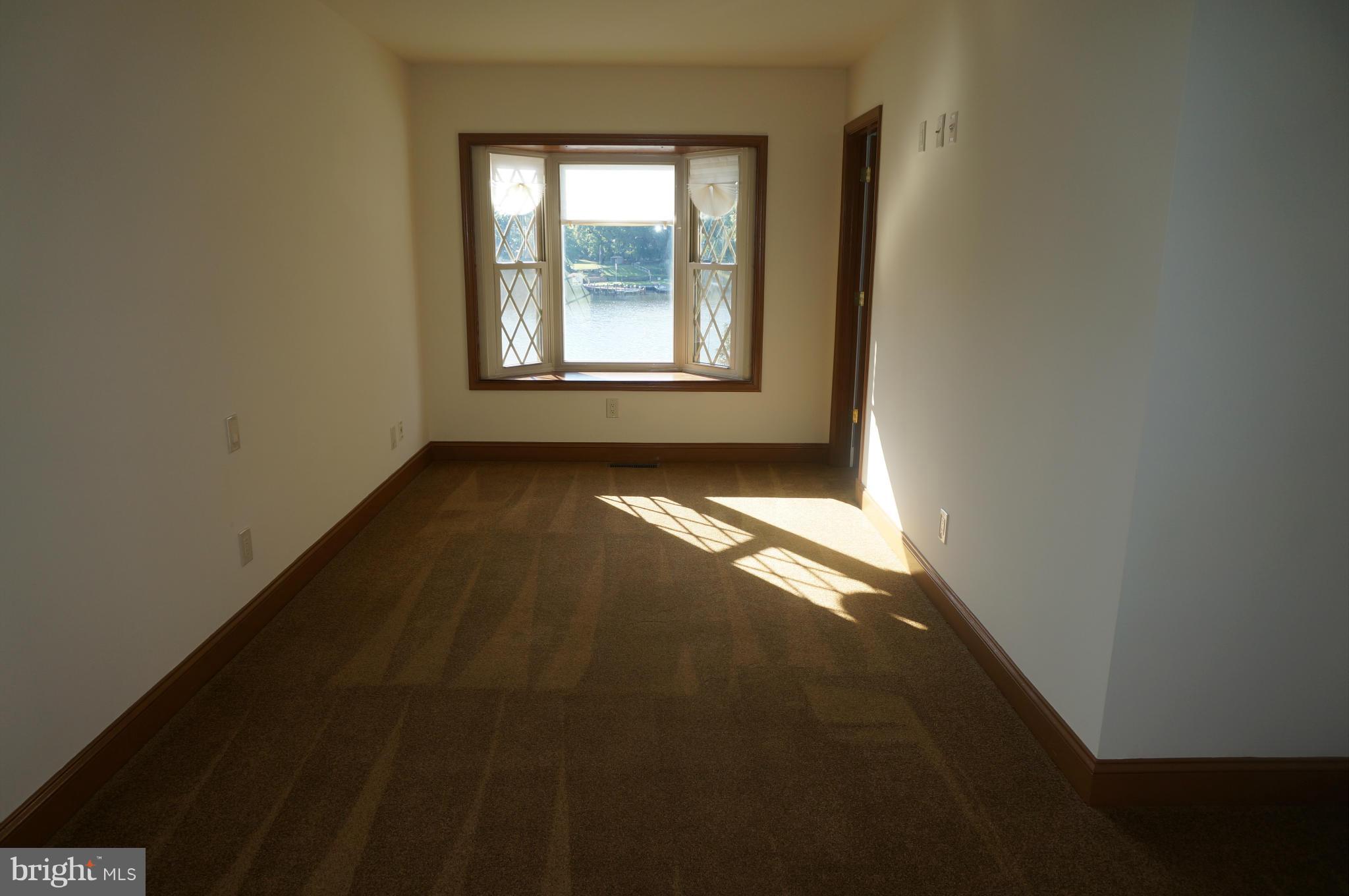 212 Greenland Beach Road Baltimore, MD 21226 - Photo 14 of 25 Bedroom