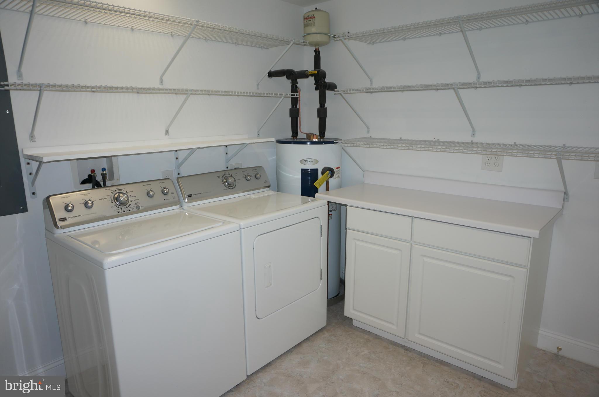 212 Greenland Beach Road Baltimore, MD 21226 - Photo 19 of 25 Interior (General)