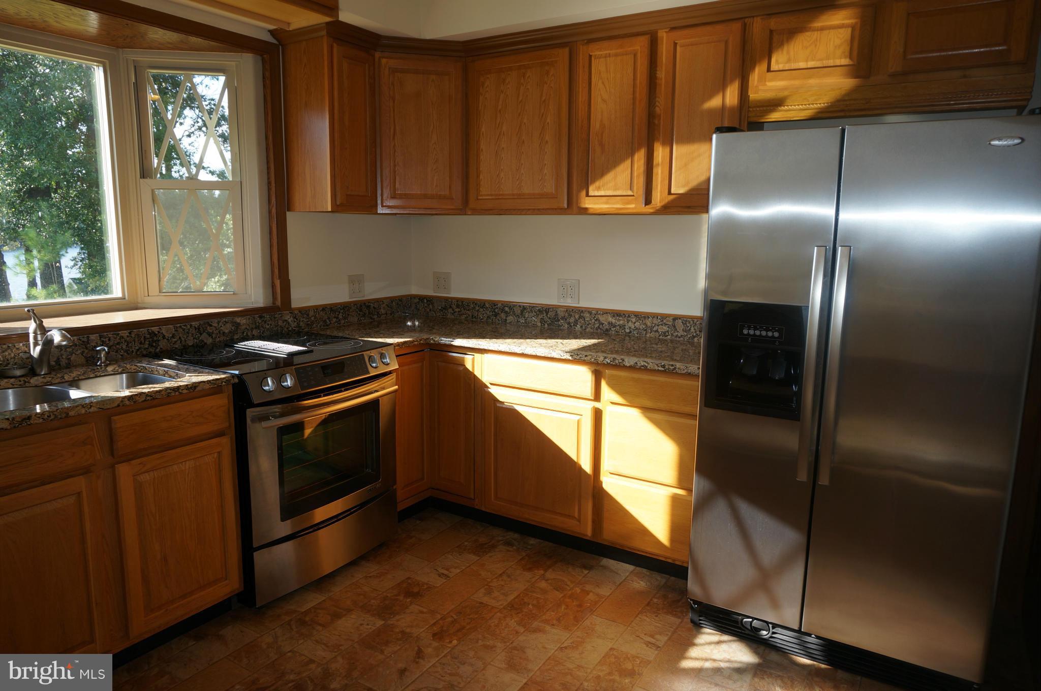 212 Greenland Beach Road Baltimore, MD 21226 - Photo 8 of 25 Kitchen