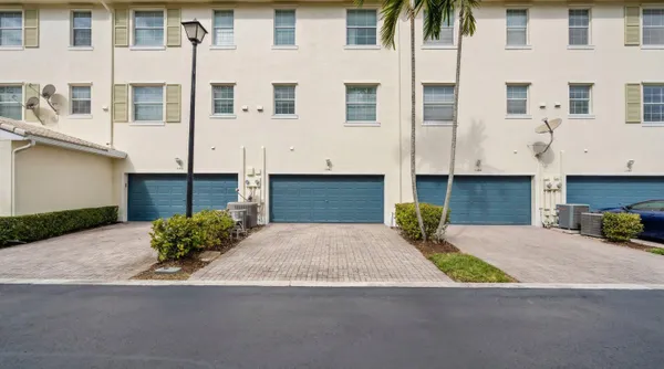 $4,100 | 1553 Meads Bay Lane, Jupiter, FL 33458