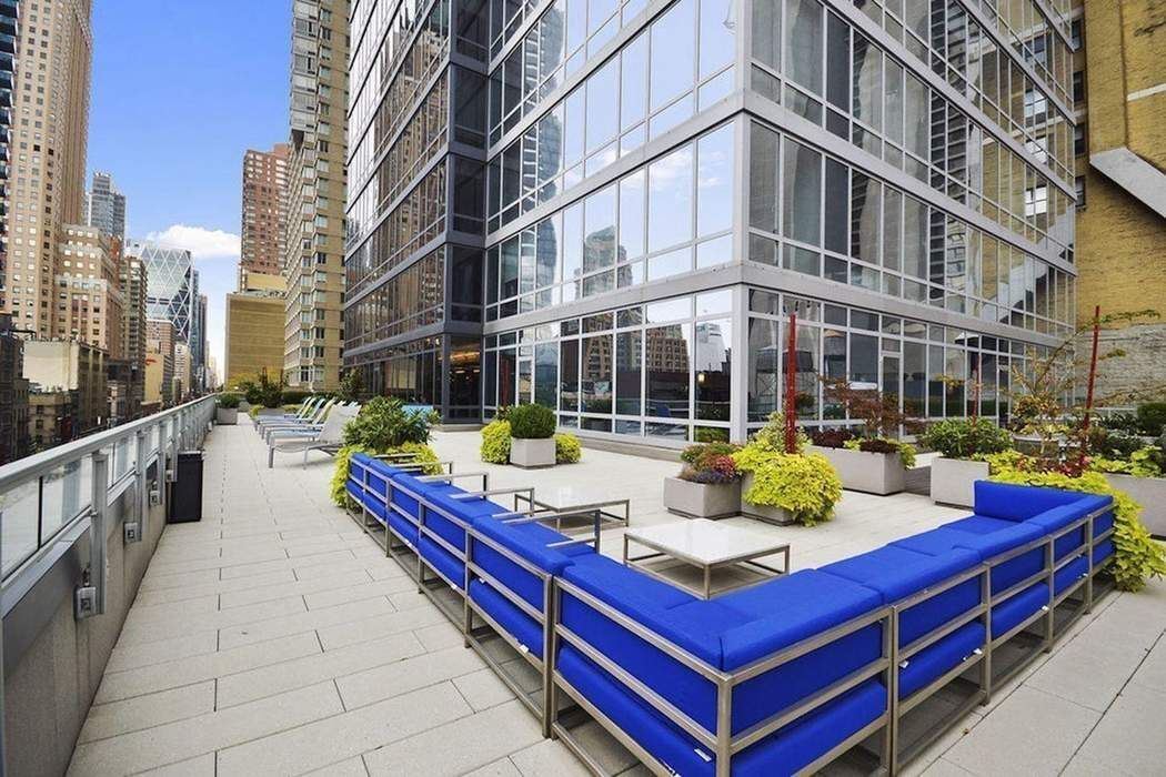 247 West 46th Street, Unit 1106 Manhattan, NY 10036 - Photo 8 of 15