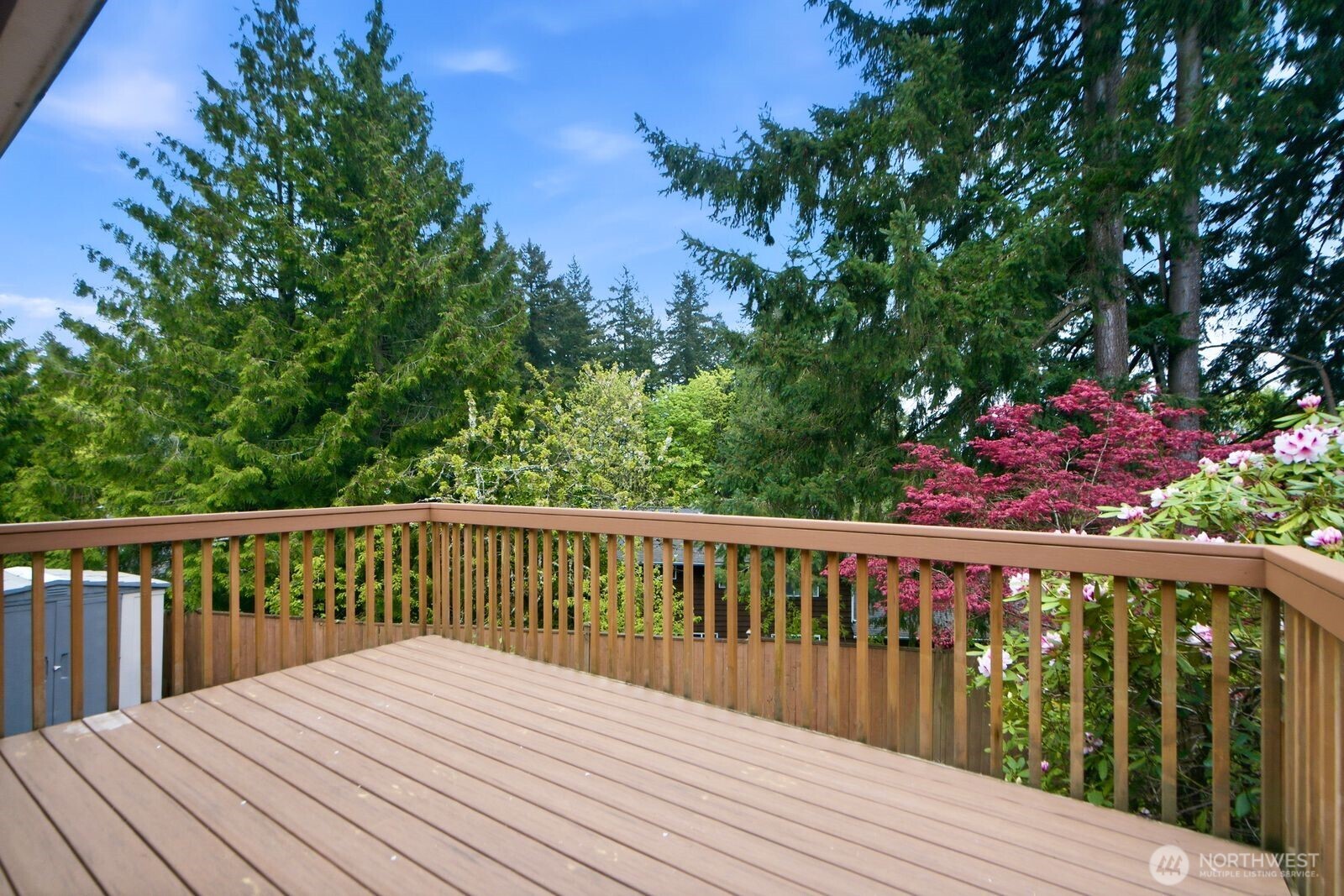 20210 107th Avenue Northeast Bothell, WA 98011 - Photo 4 of 20
