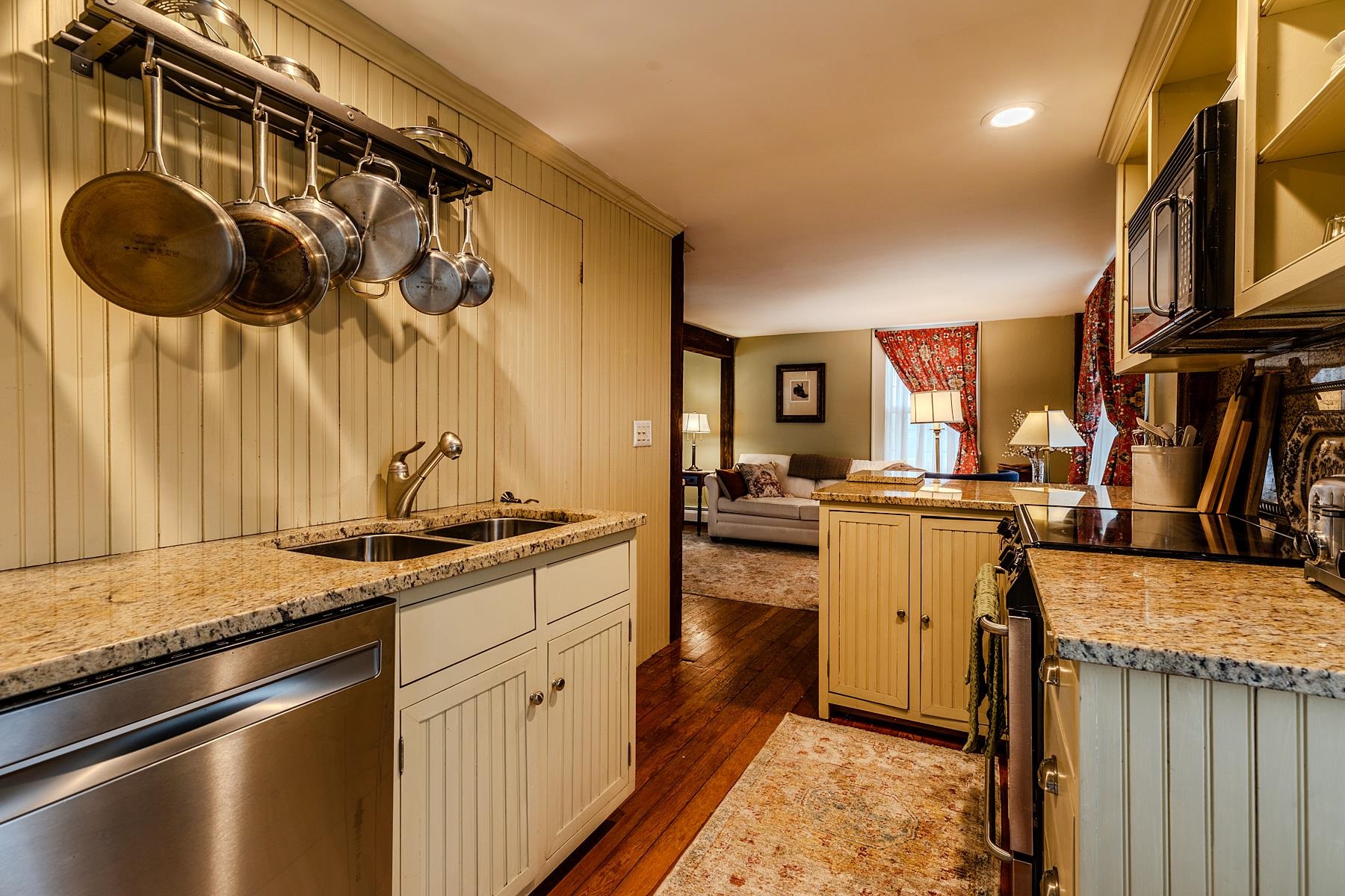 3637 Vermont Rte 7a Arlington, VT 05250 - Photo 13 of 46