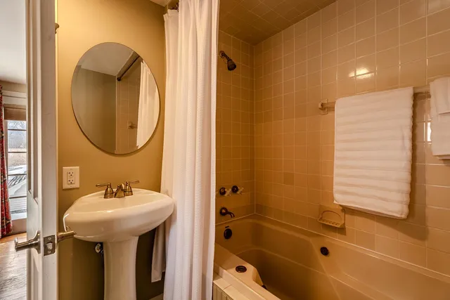 $345,000 | 3637 Vermont Rte 7a, Arlington, VT 05250