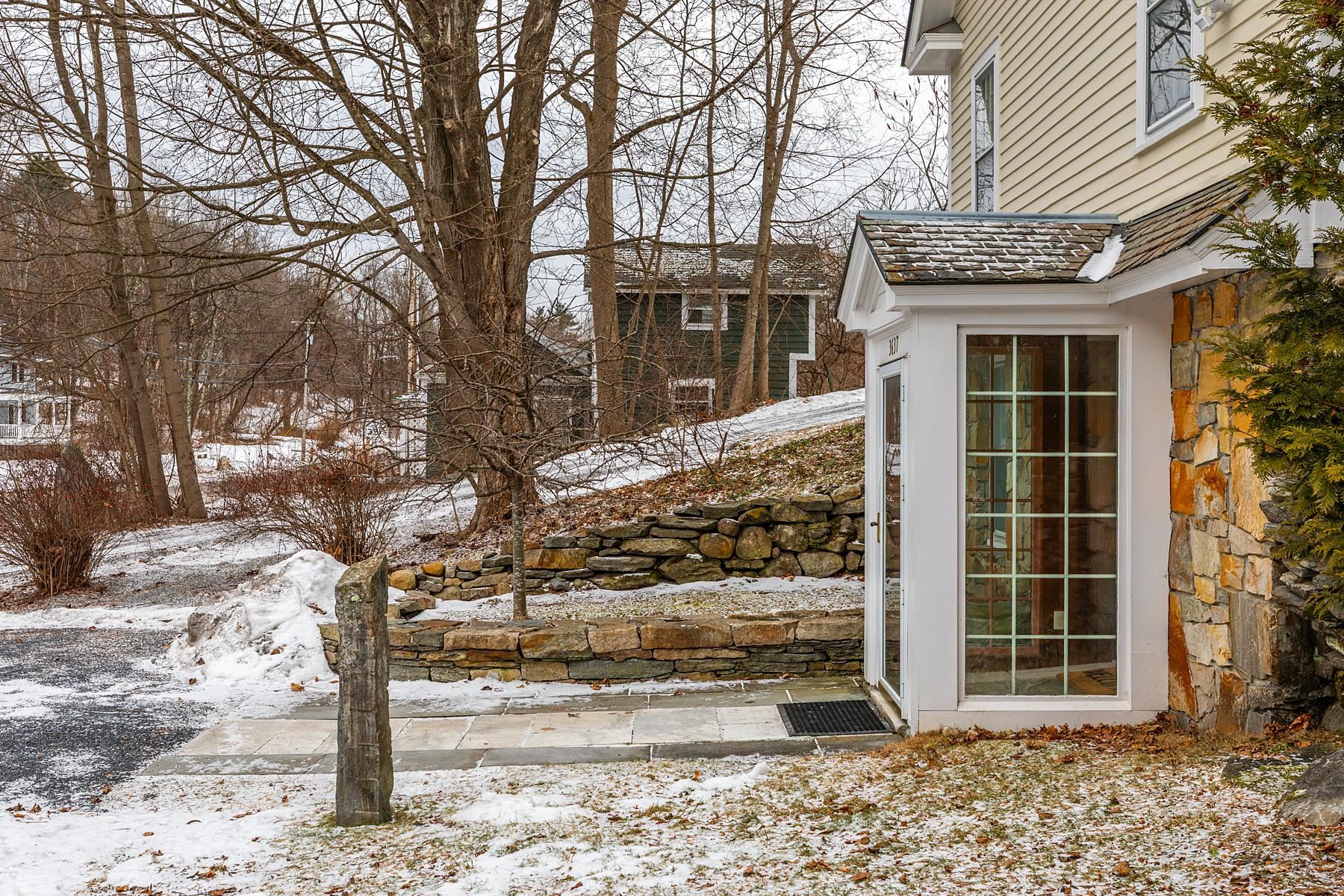 3637 Vermont Rte 7a Arlington, VT 05250 - Photo 31 of 46