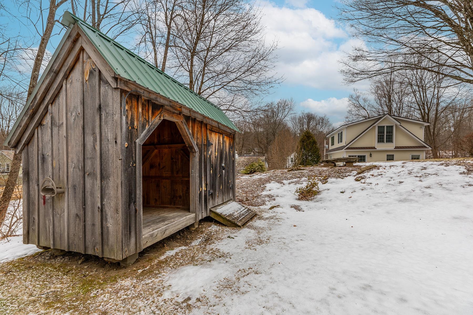 3637 Vermont Rte 7a Arlington, VT 05250 - Photo 36 of 46
