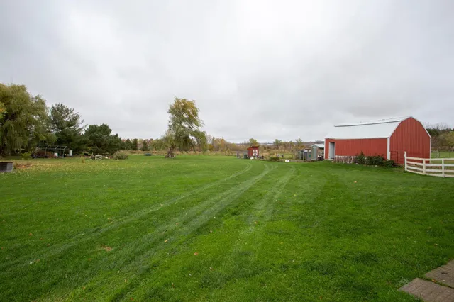 $425,000 | 911 200th Street, Baldwin, WI 54002