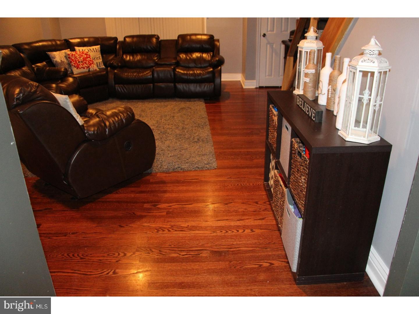 9006 Ashton Road Philadelphia, PA 19136 - Photo 8 of 25 Gallery Image 8