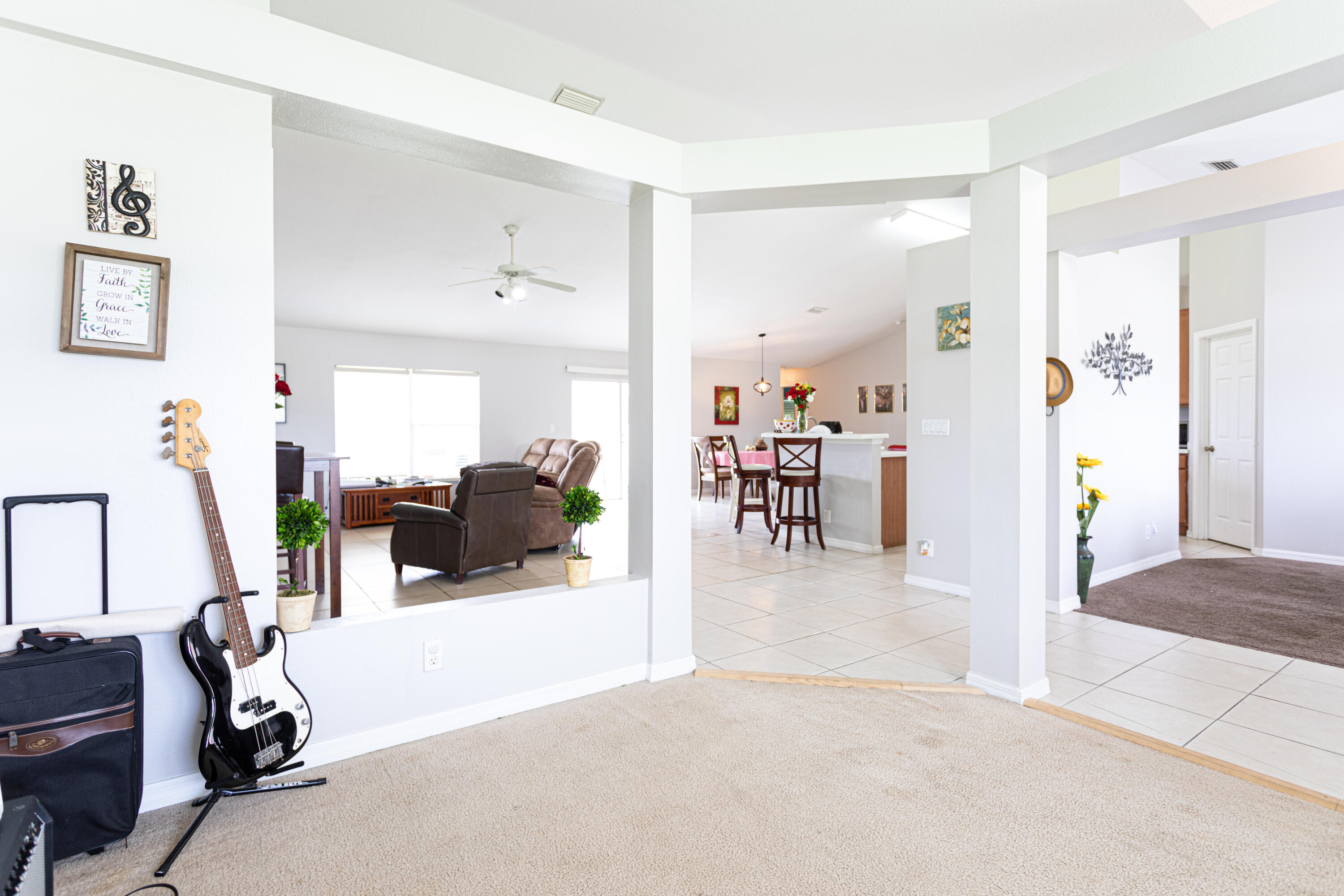 335 Southwest Dustin Avenue Port St. Lucie, FL 34953 - Photo 4 of 23 PorSan6