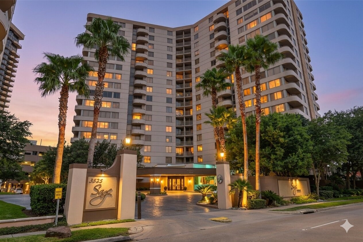 3525 Sage Road, Unit 1111 Houston, TX 77056 - Photo 1 of 10 front view of a building
