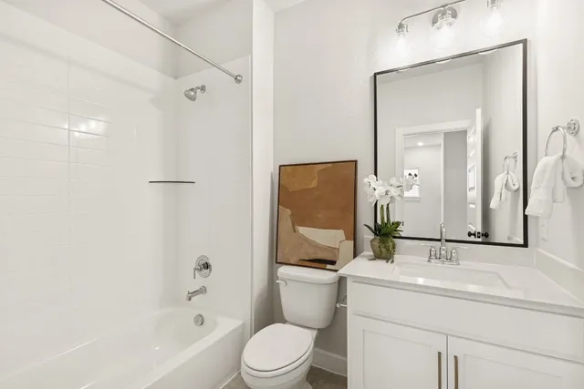 $389,990 | 5603 Forks Road, Austin, TX 78747