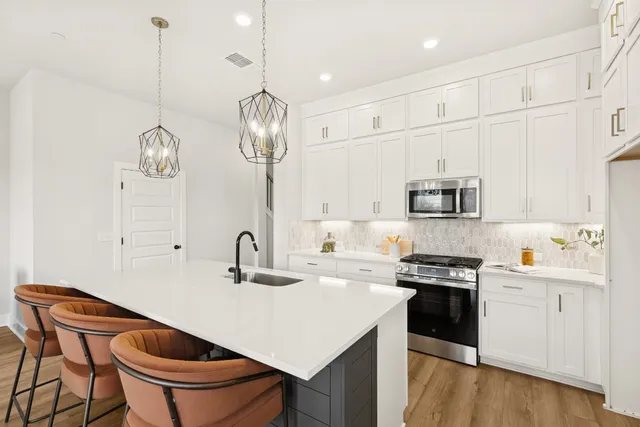 $389,990 | 5603 Forks Road, Austin, TX 78747