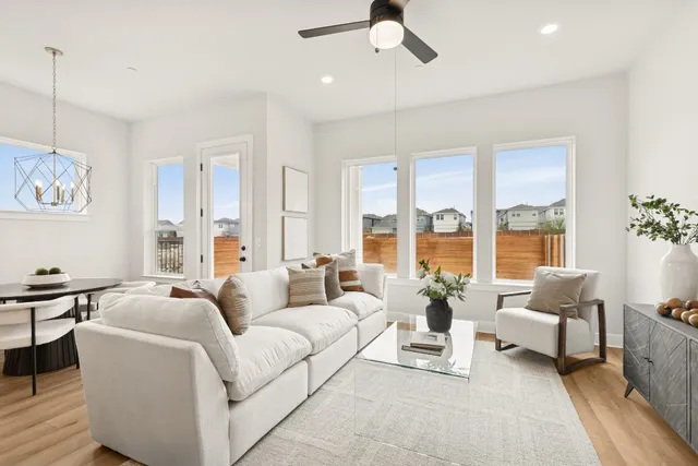 $389,990 | 5603 Forks Road, Austin, TX 78747