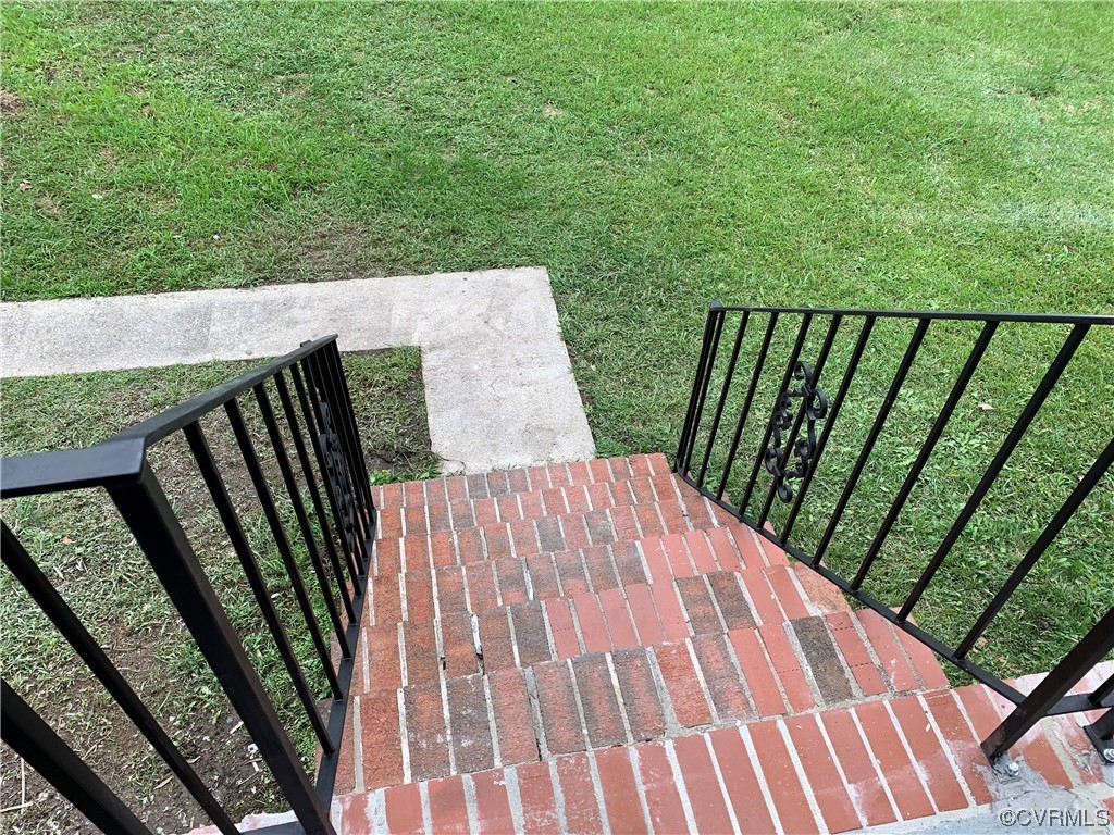 1616 Westbrook Road Hopewell, VA 23860 - Photo 23 of 24 a view of balcony with wooden floor