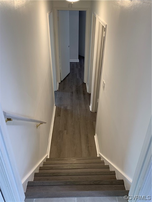 1616 Westbrook Road Hopewell, VA 23860 - Photo 9 of 24 a view of entryway