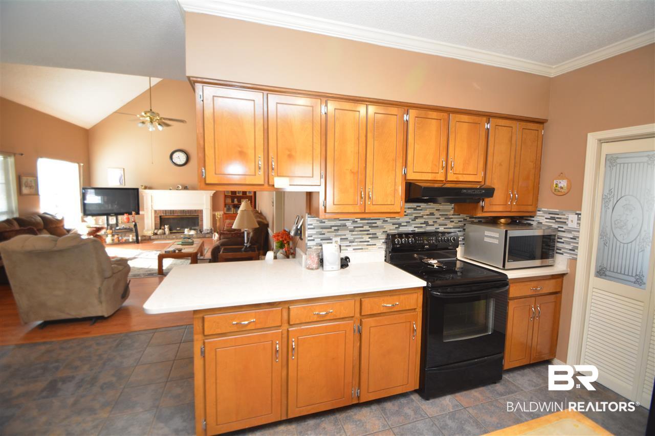 1701 Pine Station Road South Mobile, AL 36695 - Photo 8 of 33