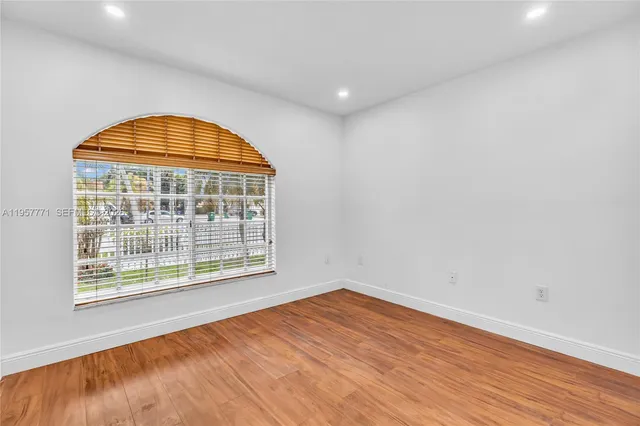 $3,400 | 8211 Northwest 194th Terrace, Hialeah, FL 33015