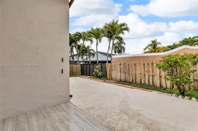 $3,400 | 8211 Northwest 194th Terrace, Hialeah, FL 33015