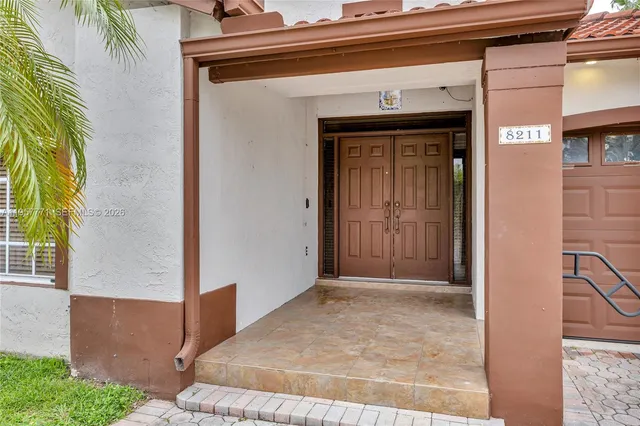 $3,400 | 8211 Northwest 194th Terrace, Hialeah, FL 33015