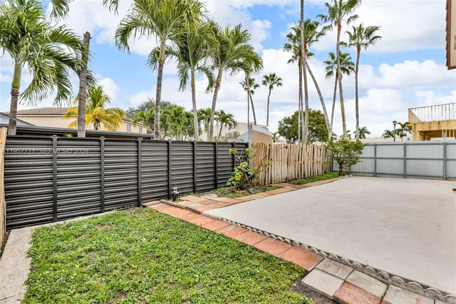 $3,400 | 8211 Northwest 194th Terrace, Hialeah, FL 33015