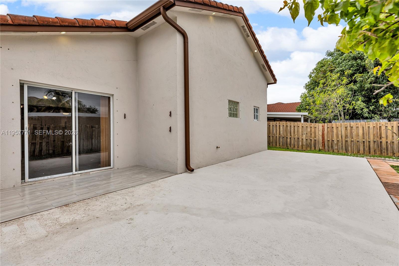 8211 Northwest 194th Terrace Hialeah, FL 33015 - Photo 8 of 25