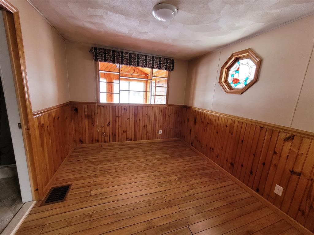 121 Kimble Road Vestal, NY 13850 - Photo 12 of 44