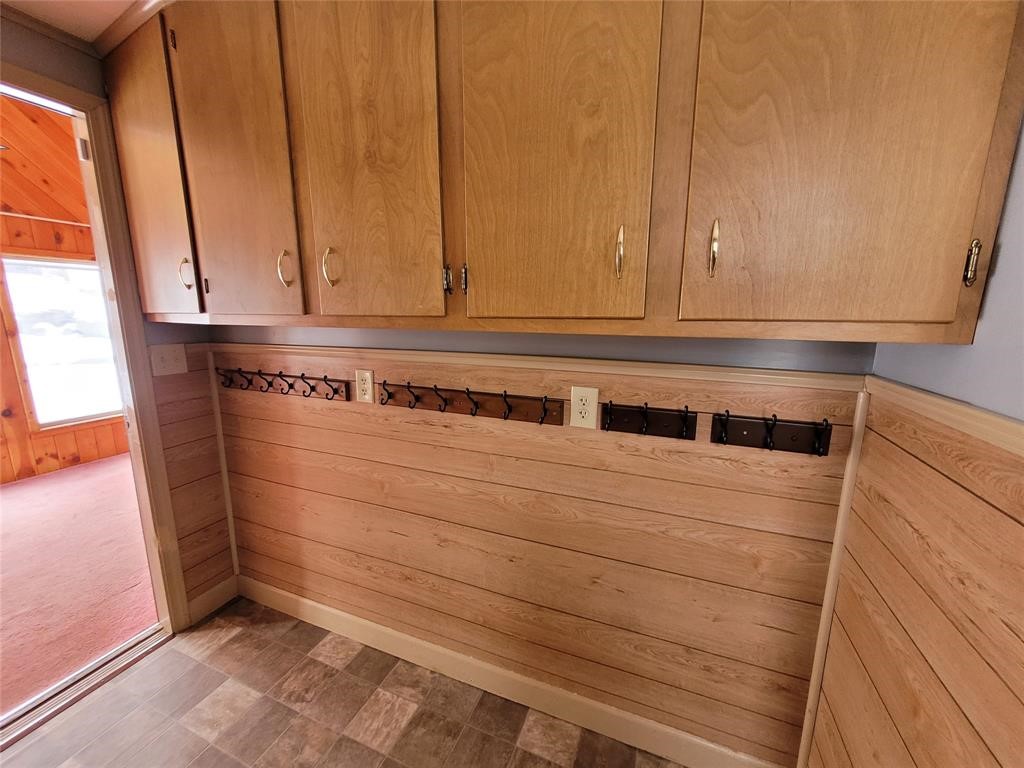 121 Kimble Road Vestal, NY 13850 - Photo 20 of 44