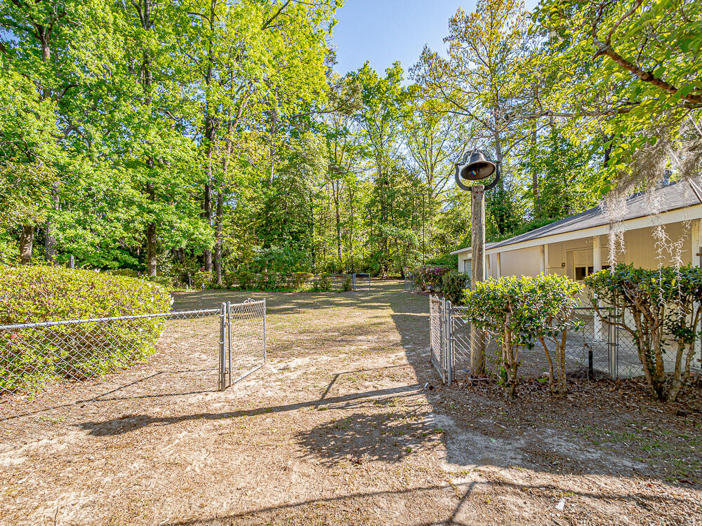 5900 Brookland Drive Sumter, SC 29154 - Photo 34 of 37