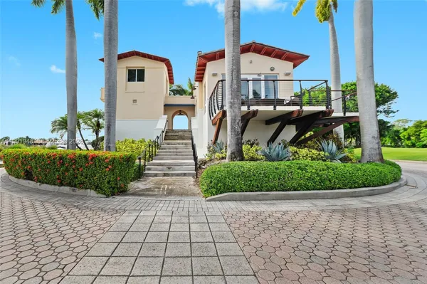 $12,350 | 13633 Deering Bay Drive, Unit 225, Coral Gables, FL 33158
