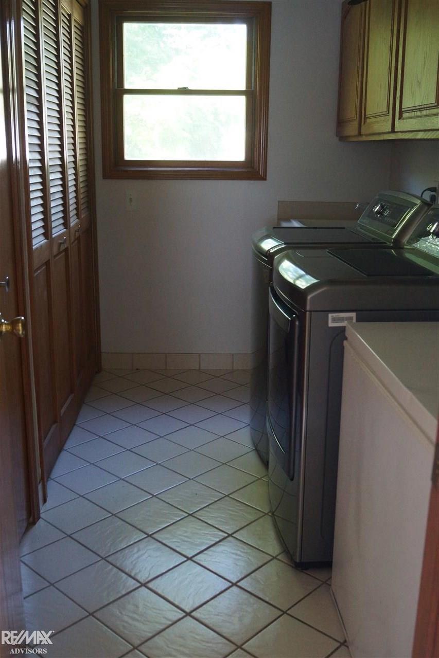 6348 High Algonac, MI 48001 - Photo 47 of 47 31390377-46.JPG