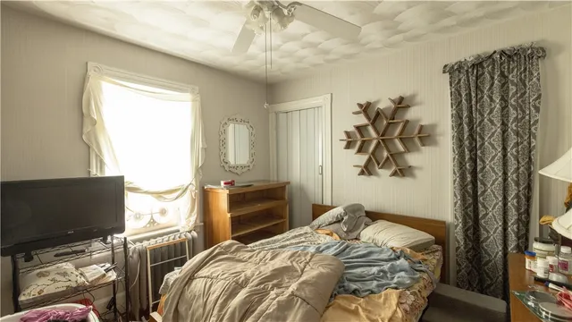 $325,000 | 41 What Cheer Avenue, East Providence, RI 02914