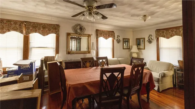 $325,000 | 41 What Cheer Avenue, East Providence, RI 02914