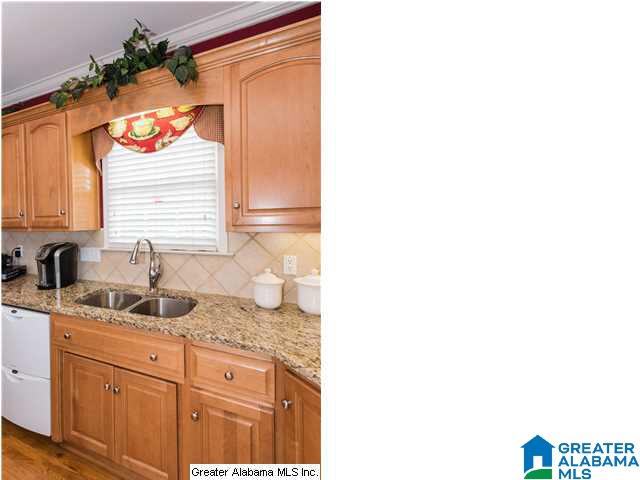 484 Henderson Road Odenville, AL 35120 - Photo 11 of 32