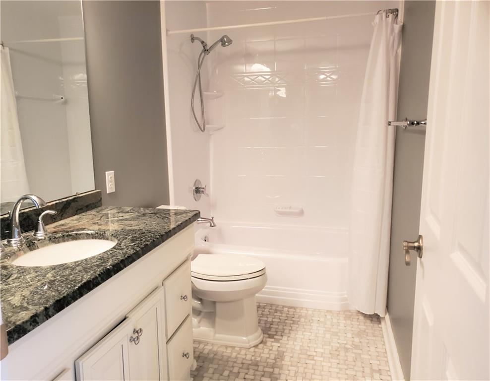 211 Old Ridge Road Coraopolis, PA 15108 - Photo 16 of 25 Gallery Image 16