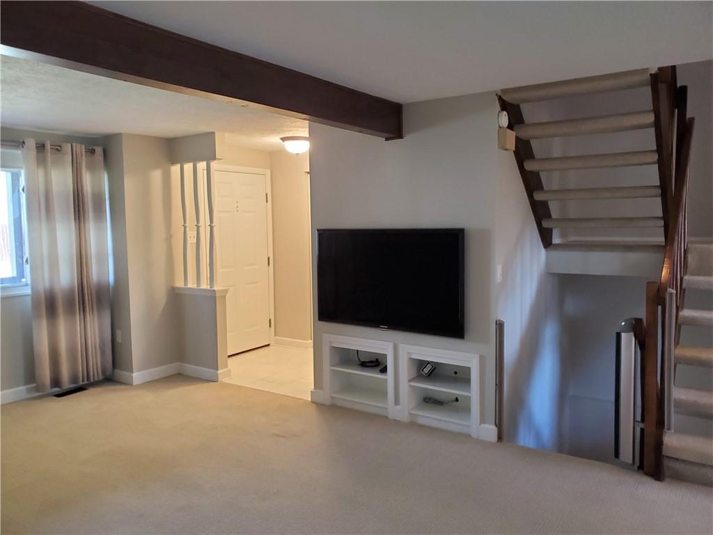 211 Old Ridge Road Coraopolis, PA 15108 - Photo 8 of 25 Gallery Image 8