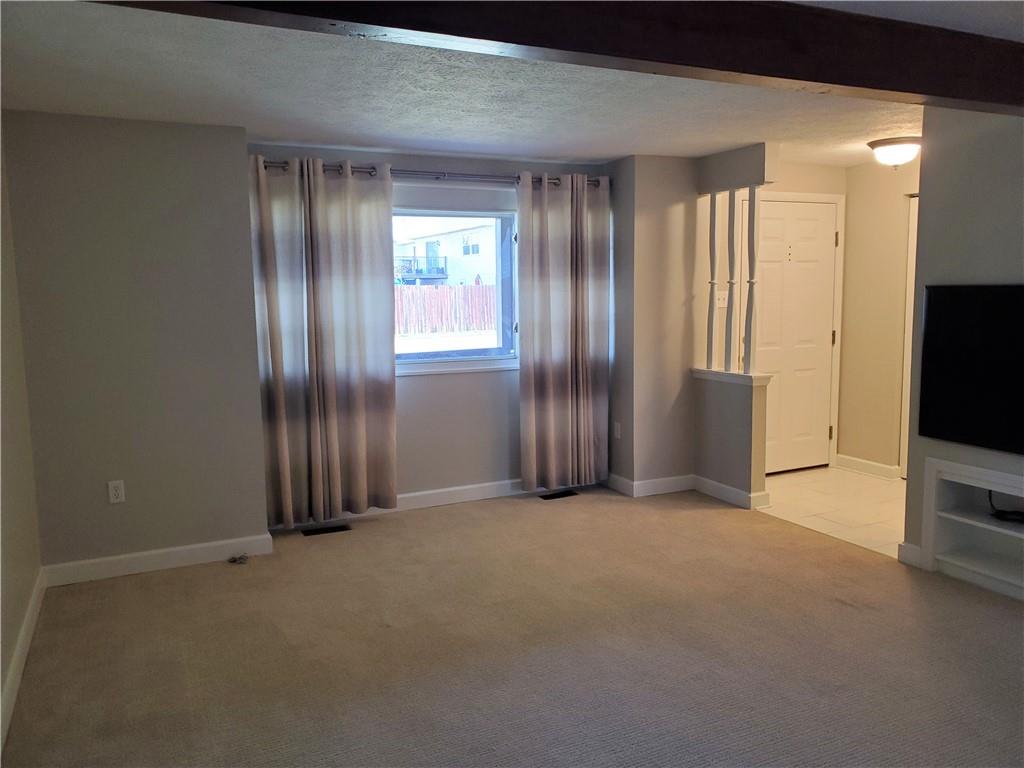211 Old Ridge Road Coraopolis, PA 15108 - Photo 9 of 25 Gallery Image 9