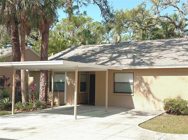 $229,000 | 4933 Village Gardens Drive, Unit 211, Sarasota, FL 34234