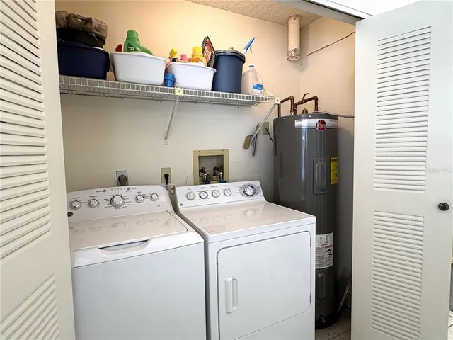 $229,000 | 4933 Village Gardens Drive, Unit 211, Sarasota, FL 34234