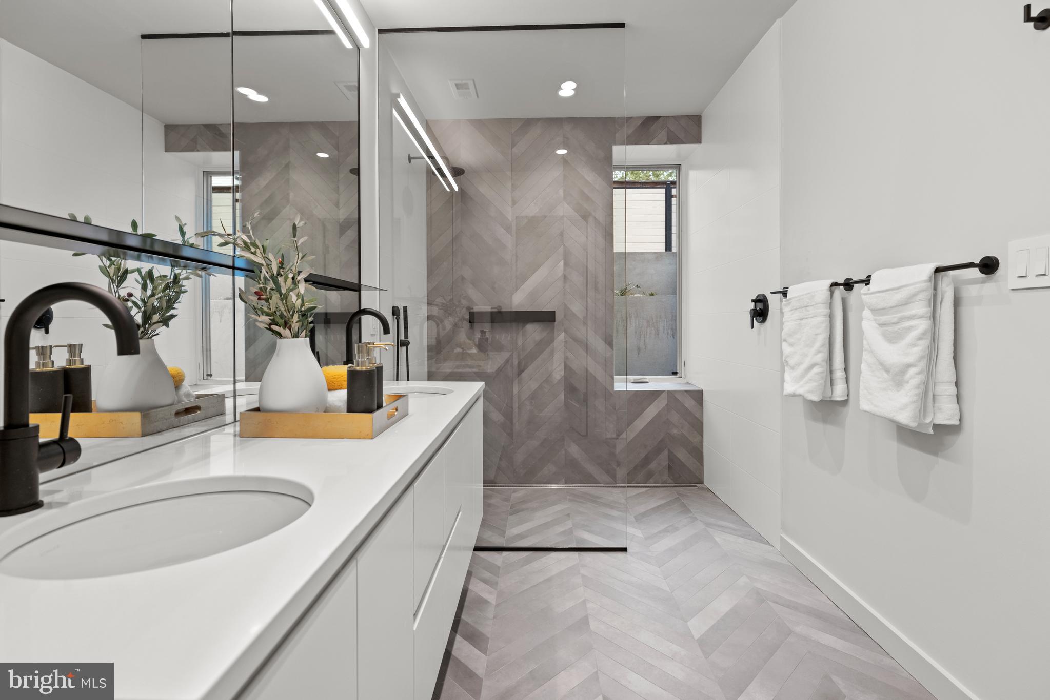 207 8th Street Northeast, Unit 1 Washington, DC 20002 - Photo 11 of 35